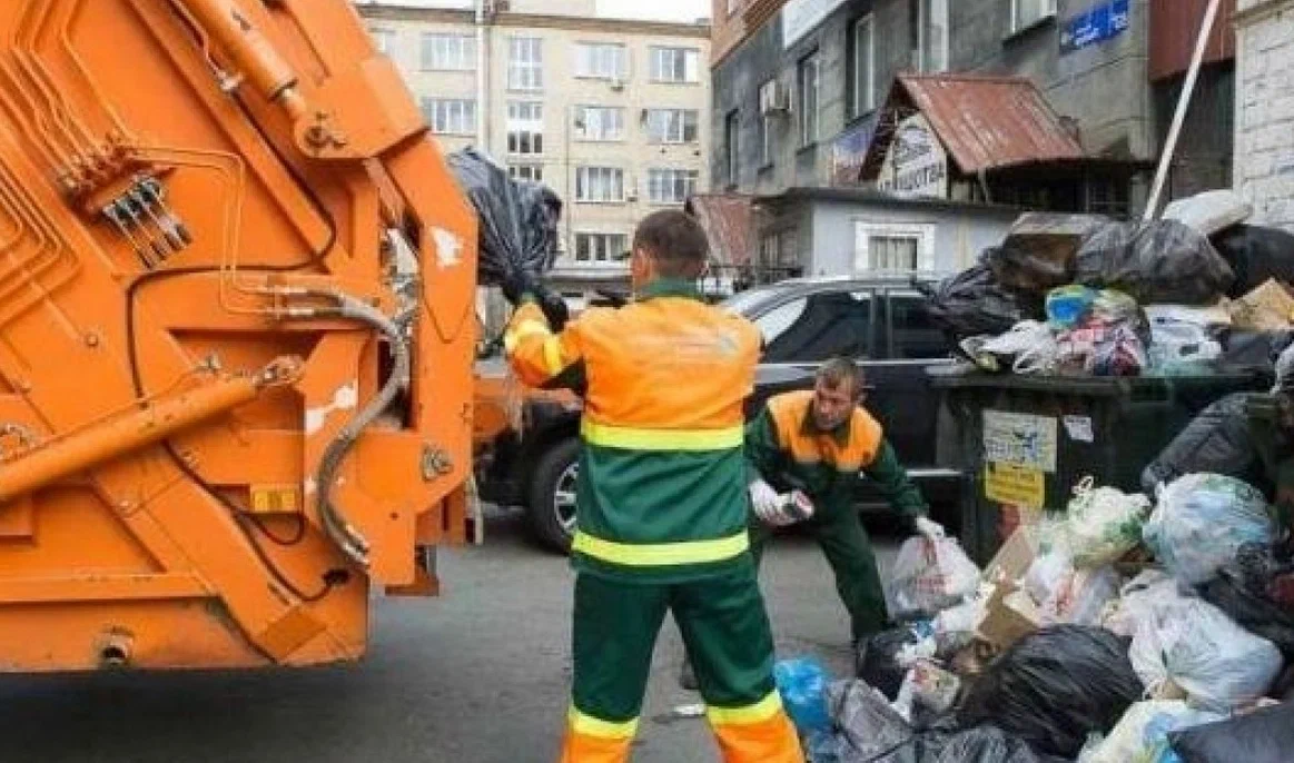 Срочный вывоз мусора в Ханты-Мансийске от ПроМусор — заказ день в день от 2910 руб., грузчики, цена