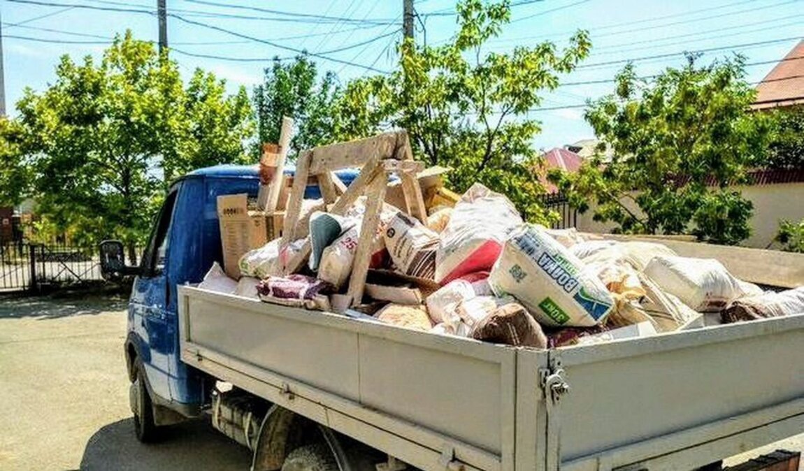 Вывоз мусора Газелью в Ханты-Мансийске в октябре
