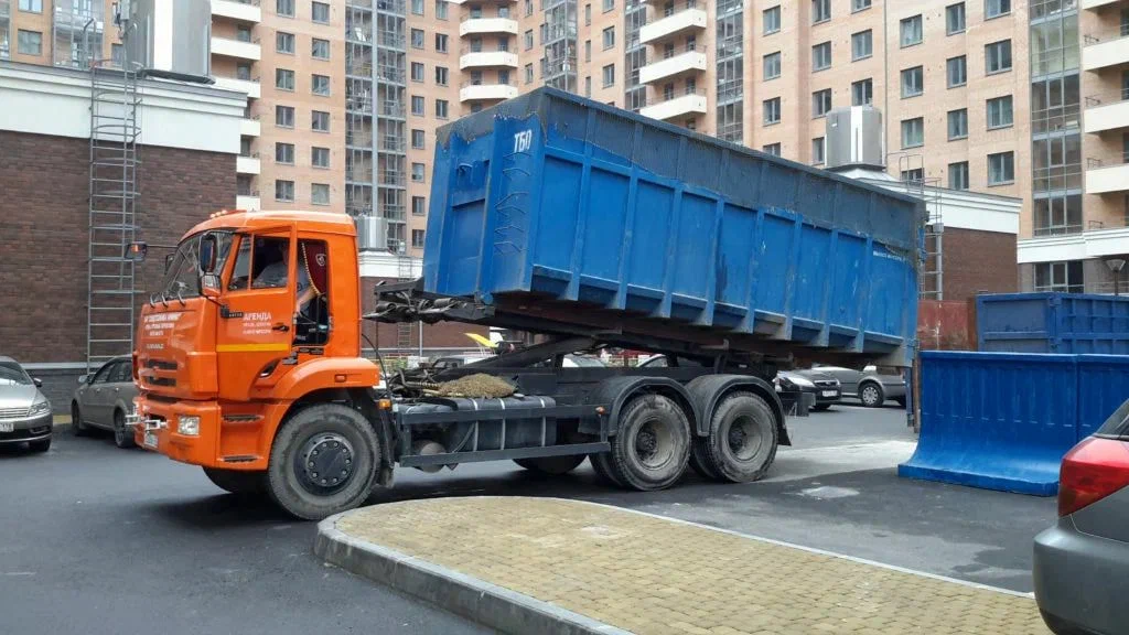Аренда пухто для вывоза строительного и бытового мусора в Ханты-Мансийске в октябре